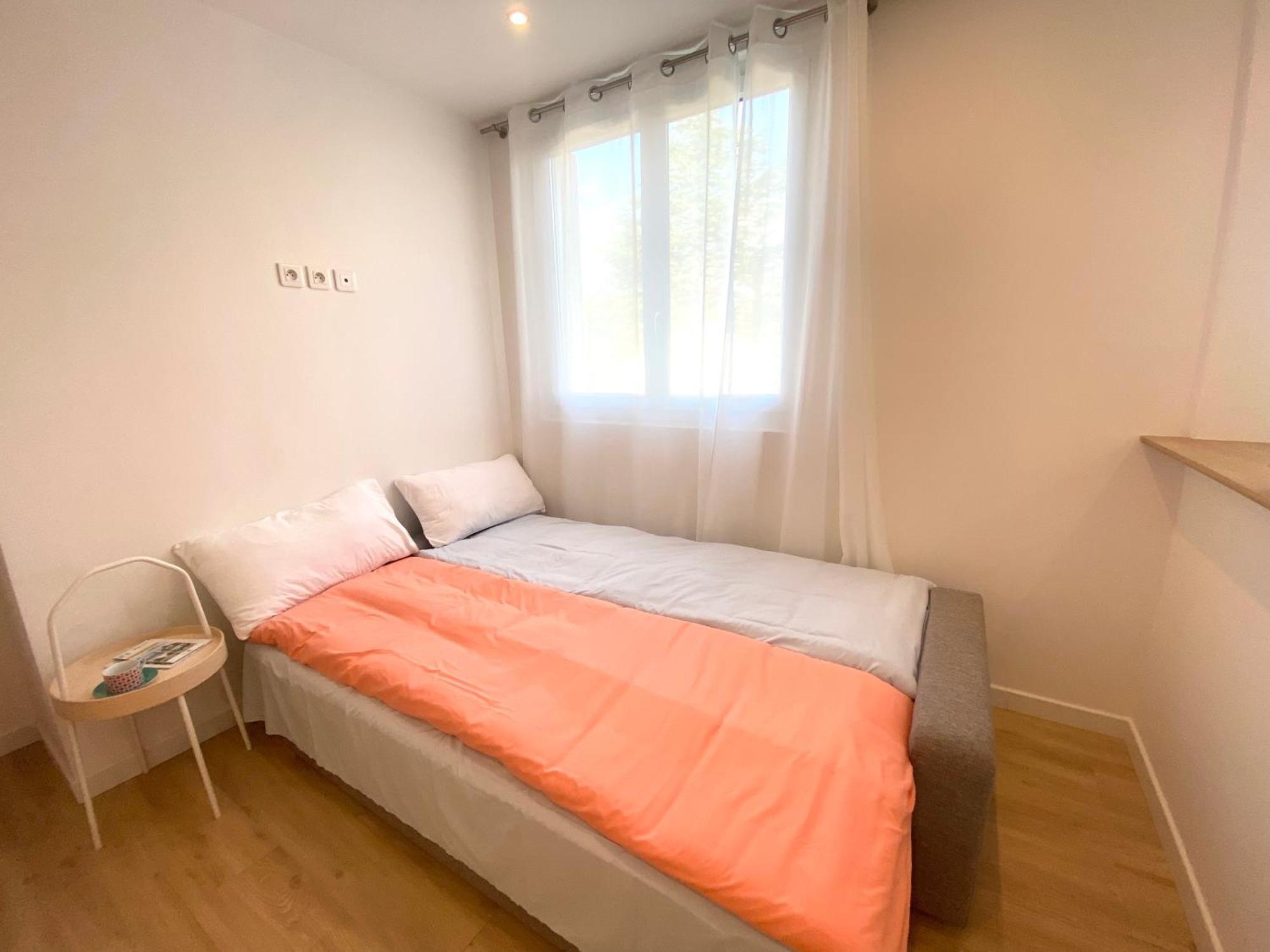 Apartment Laffitte Joli T2 Au Coeur Du Parc & Parking & Rer Pour Paris & La Defense *